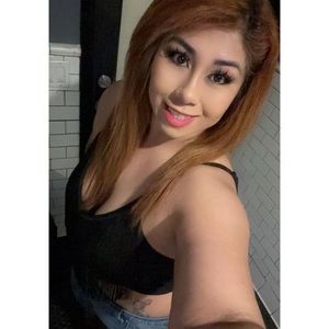 Meet your Posher, Eva